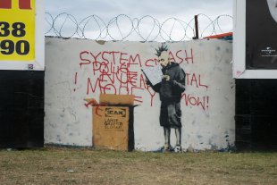 File 10 - Mural pictures - Banksy 3